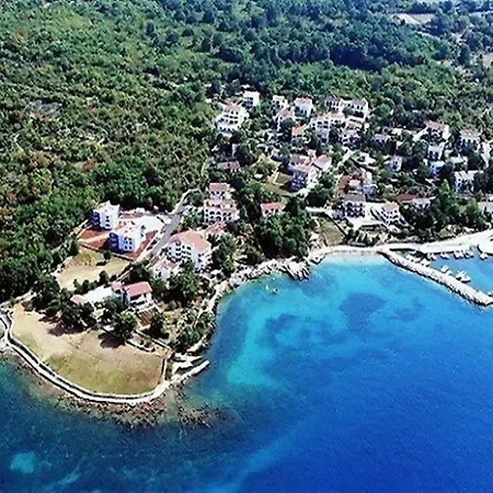 Modern In The Croatian Islands With Terrace * Malinska