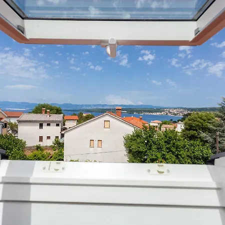 Modern In The Croatian Islands With Terrace Apartment Malinska