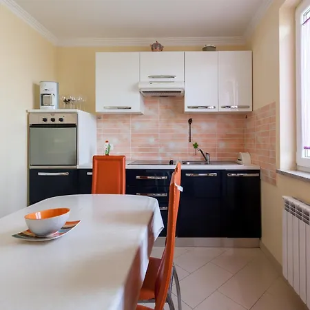 Modern In The Croatian Islands With Terrace Malinska