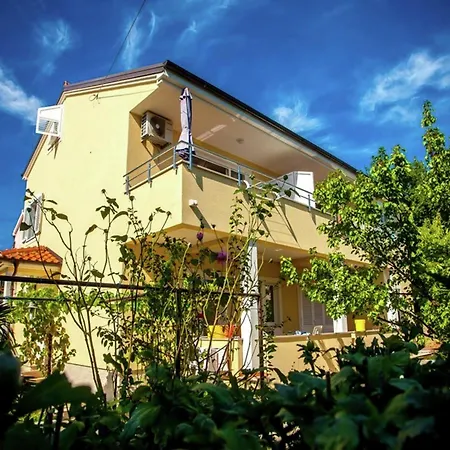 Modern In The Croatian Islands With Terrace Apartment *